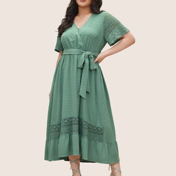 BloomChic Solid Wrap Pocket Belted Contrast Lace Ruffle Trim Maxi Dress 2XL us18 - Picture 1 of 8